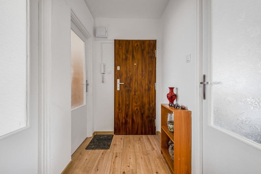 Jasne 3 pokoje w Włochach, świetna lokalizacja – 11