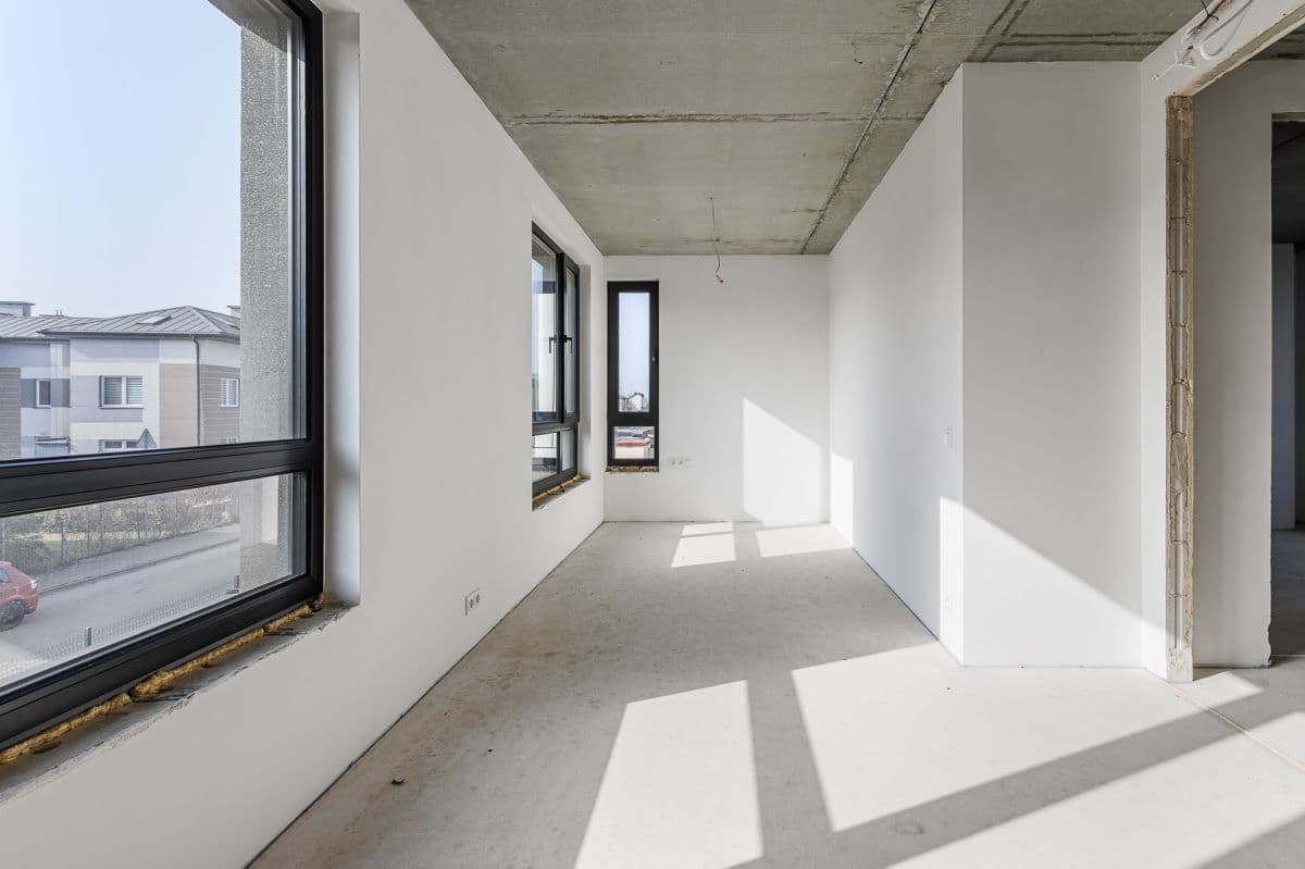 Przestronny segment z dużym ogrodem w Białołęce – 6