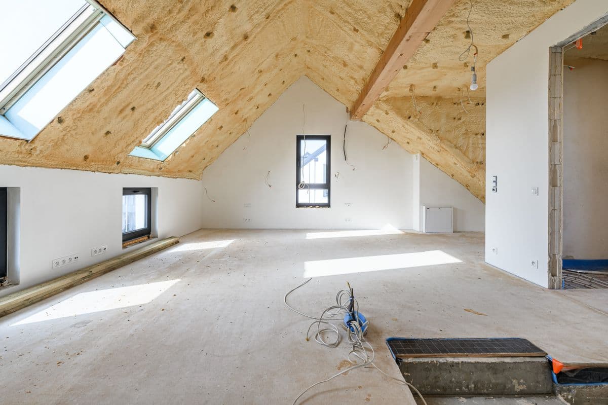 Przestronny segment z dużym ogrodem w Białołęce – 9