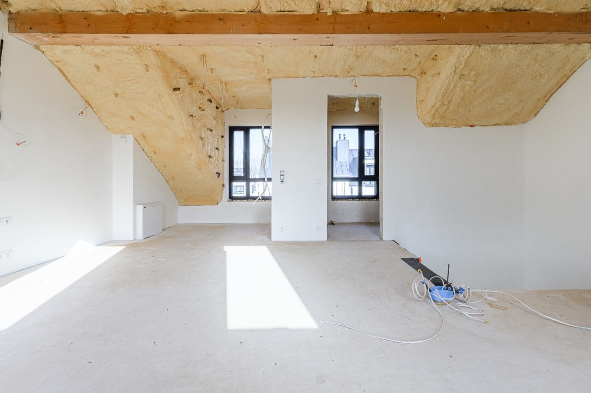 Przestronny segment z dużym ogrodem w Białołęce – 11