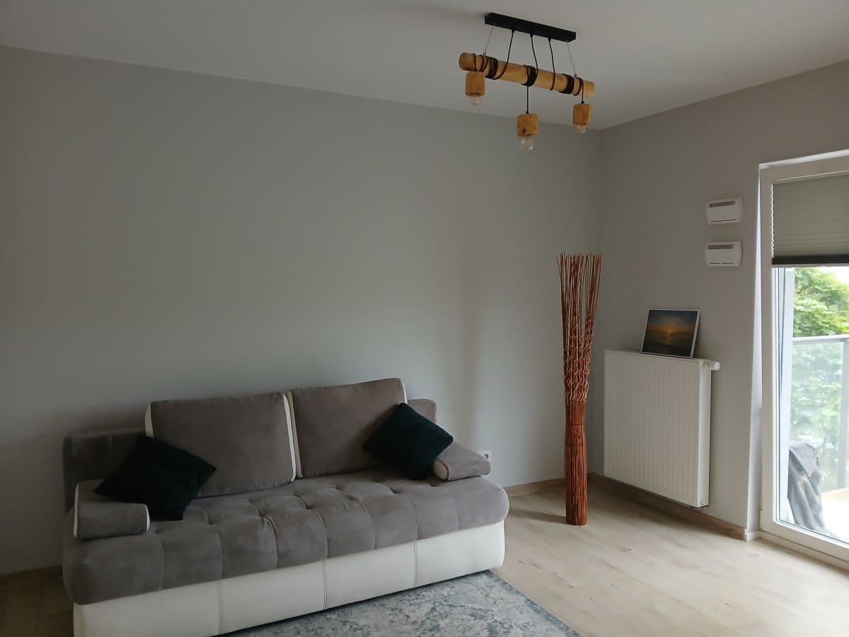 Jednopokojowe mieszkanie z garażem w modnej Pradze – 4