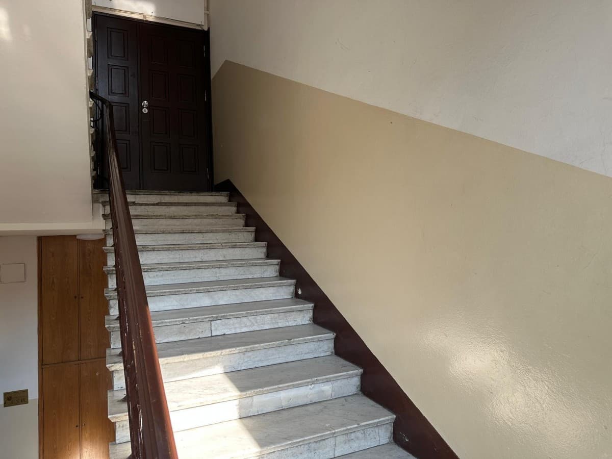 Klimatyczny lokal biurowy w centrum, 15,07m² – 5