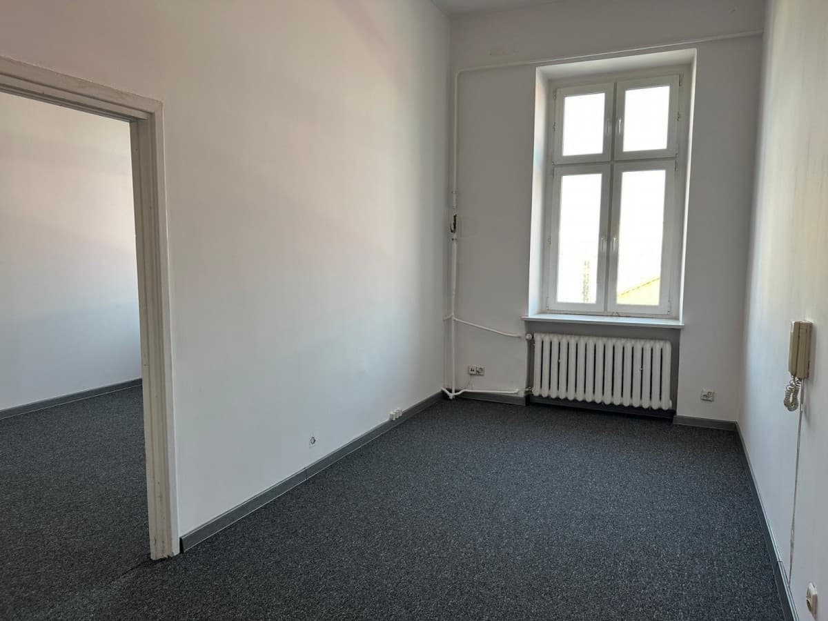 Urokliwy lokal biurowy 38,86m² w centrum Warszawy – 3