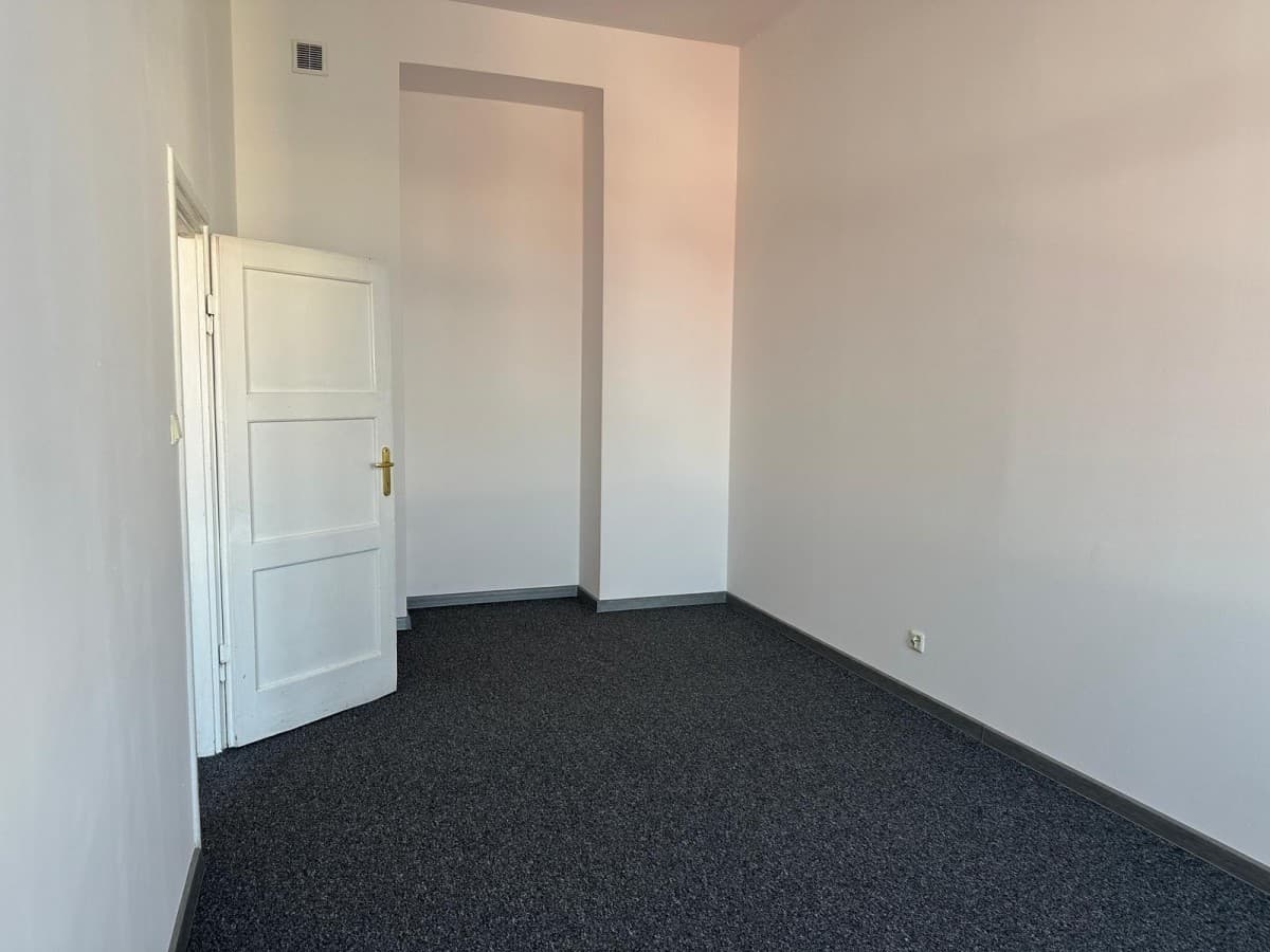 Urokliwy lokal biurowy 38,86m² w centrum Warszawy – 4