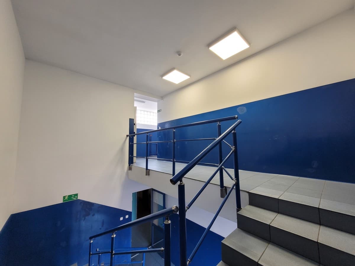 Lokal biurowy do wynajęcia blisko Ronda Żaba – 4