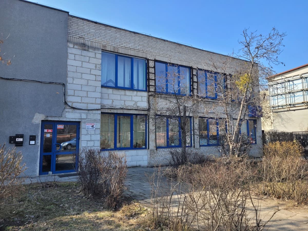 Lokal biurowy do wynajęcia blisko Ronda Żaba – 8