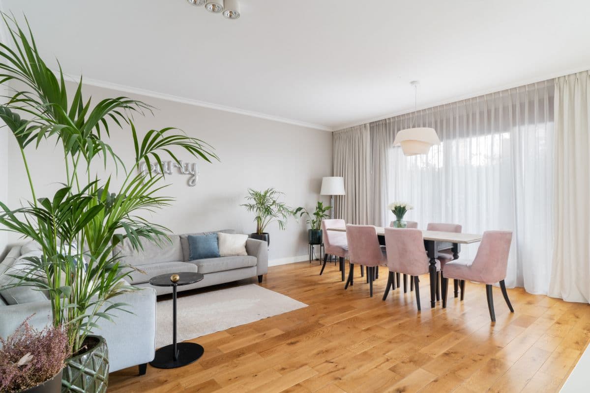 Przestronny apartament 4-pokojowy z ogródkiem w Wilanowie – 2