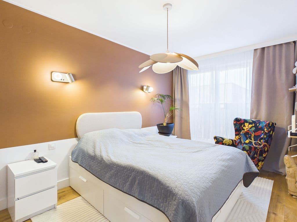 Przestronne mieszkanie 100 m² z balkonem w Bemowie – 17