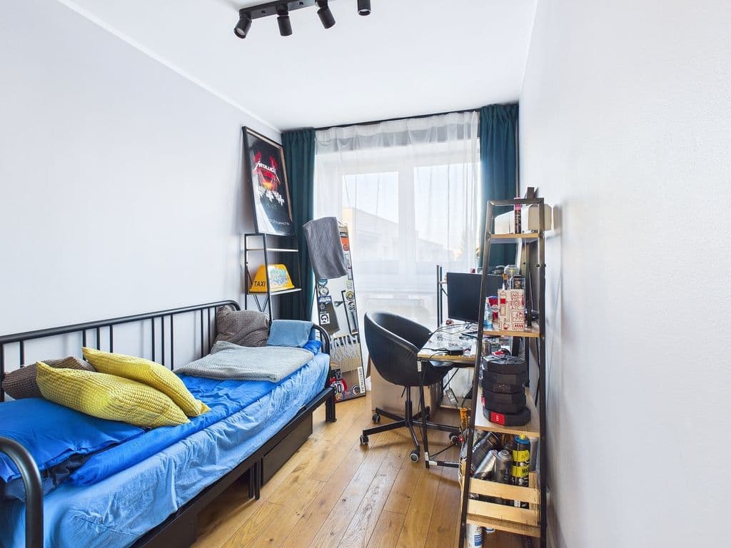 Przestronne mieszkanie 100 m² z balkonem w Bemowie – 20