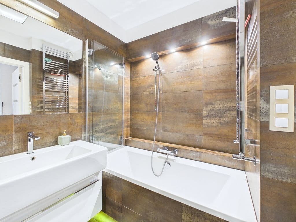 Przestronne mieszkanie 100 m² z balkonem w Bemowie – 26