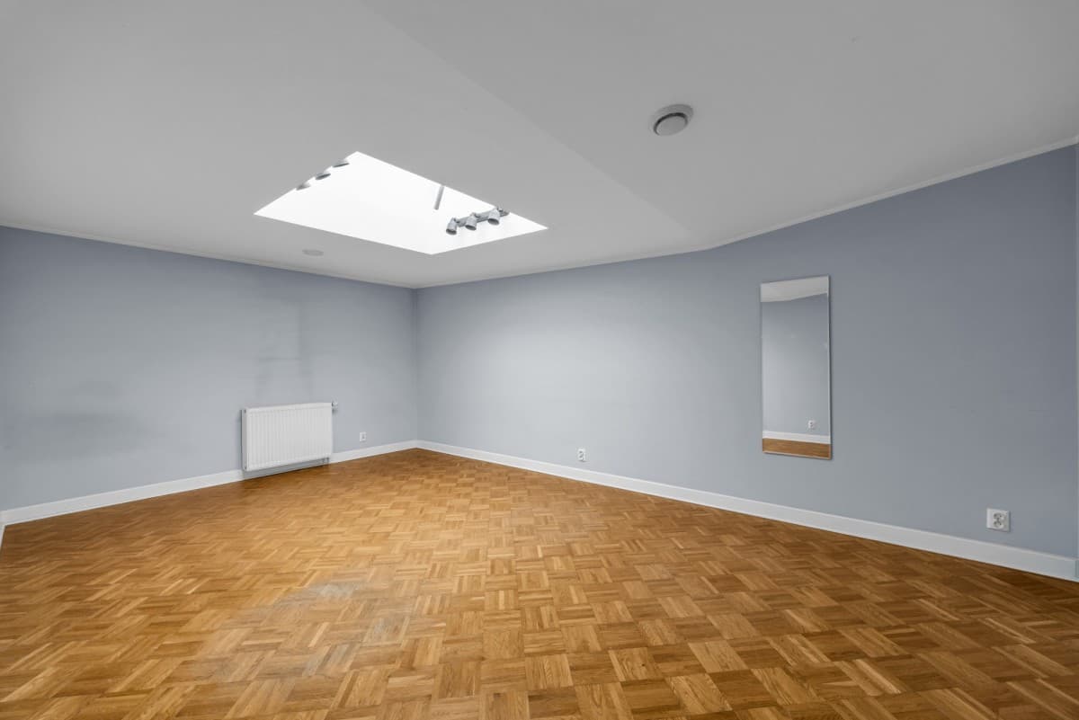 Przestronne mieszkanie 3-pokojowe na ostatnim piętrze – 5