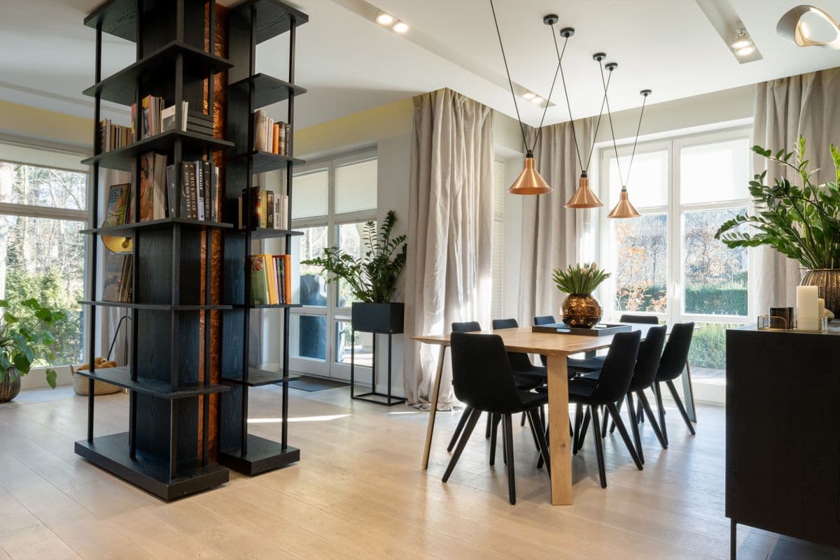 Elegancki dom w stylu toskańskim z domkiem gościnnym – 2