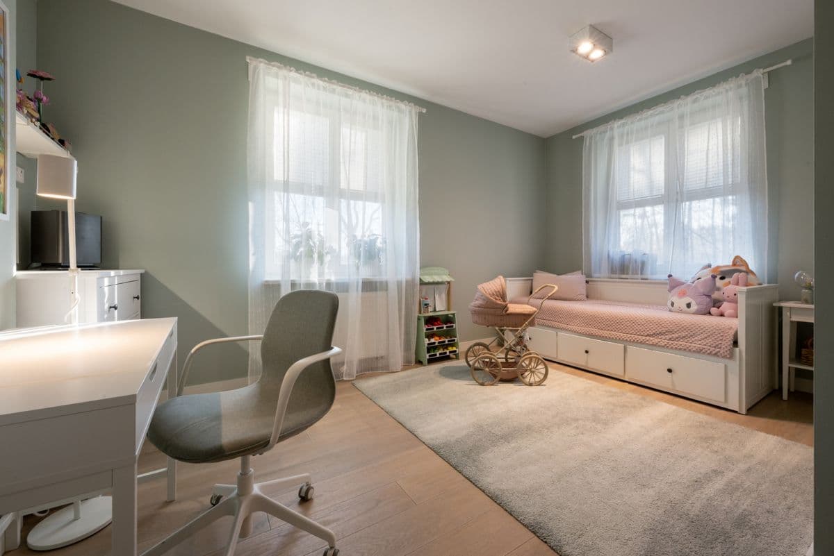 Elegancki dom w stylu toskańskim z domkiem gościnnym – 17