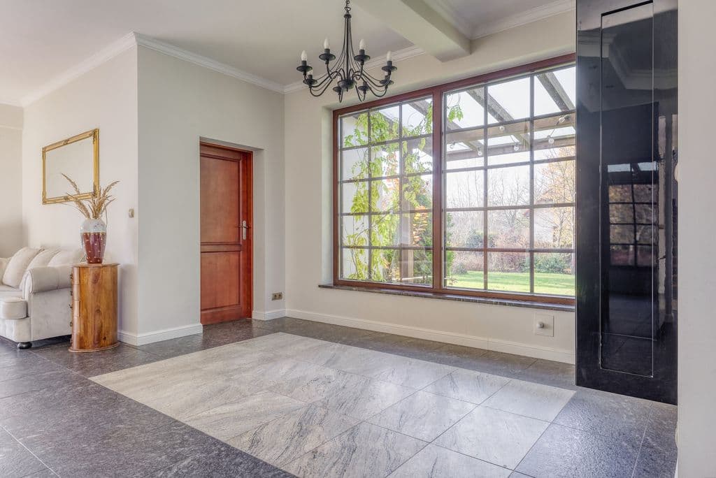 Przestronny wolnostojący dom z dużym ogrodem w Białołęce – 4