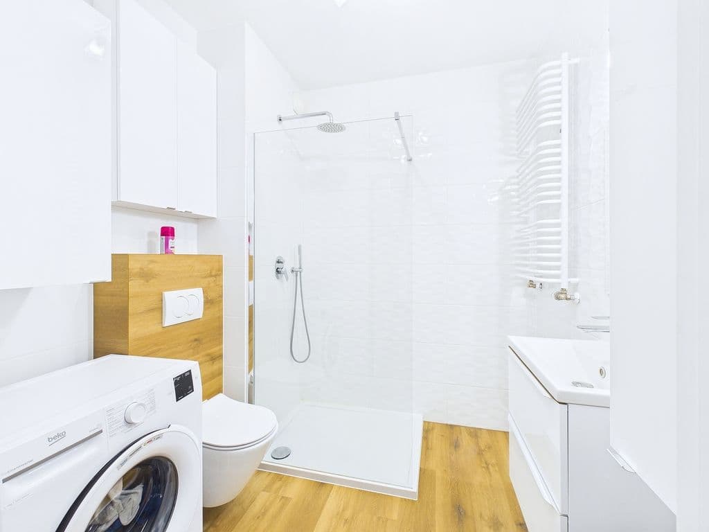 Mieszkanie 3-pokojowe przy Metro Chrzanów, dostępne od kwietnia – 15