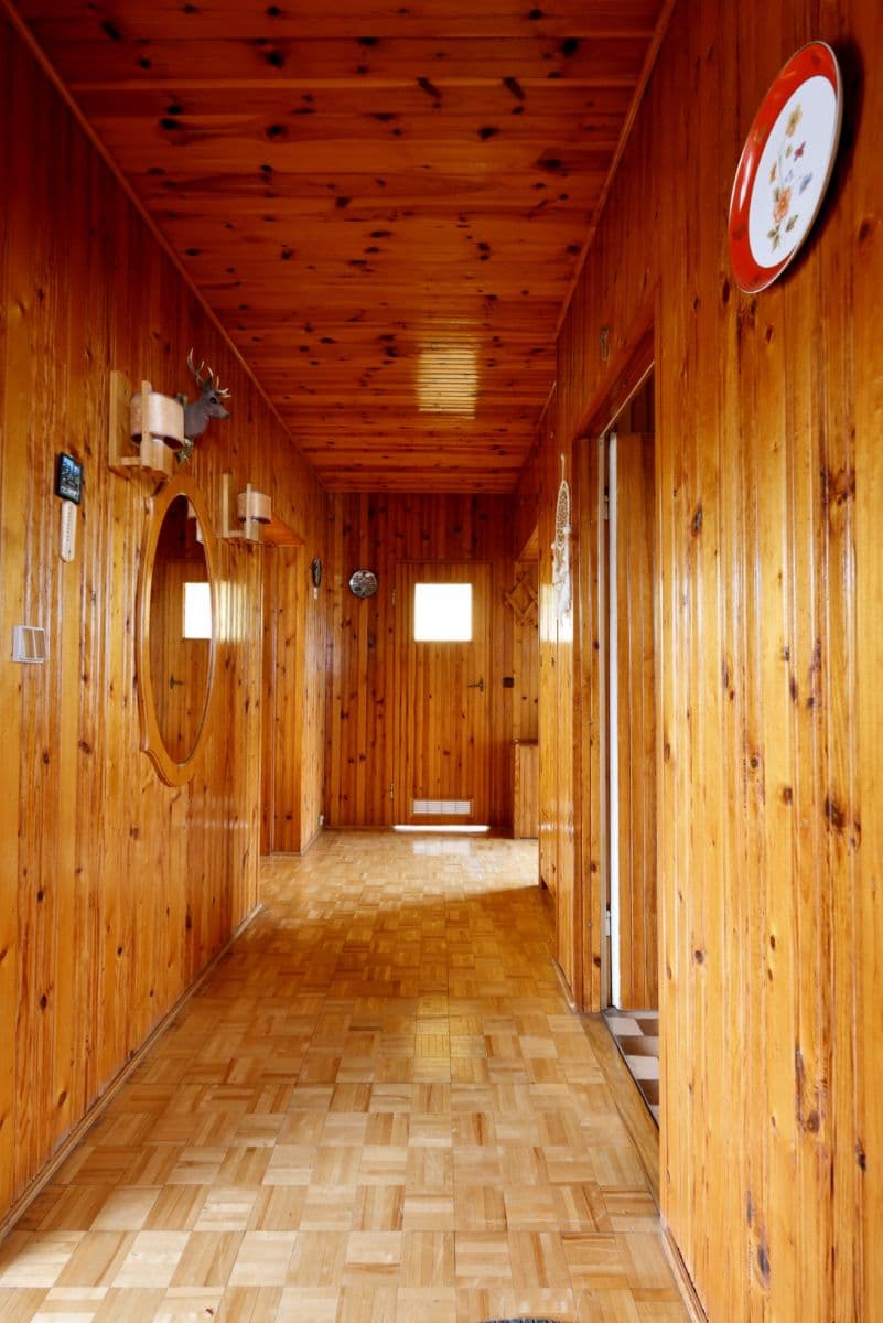 Przestronny dom wolnostojący z ogrodem przy ul. Rozwadowskiej – 18