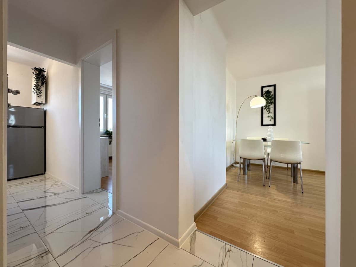 Odnowione mieszkanie z panoramicznymi widokami w Ursusie – 7