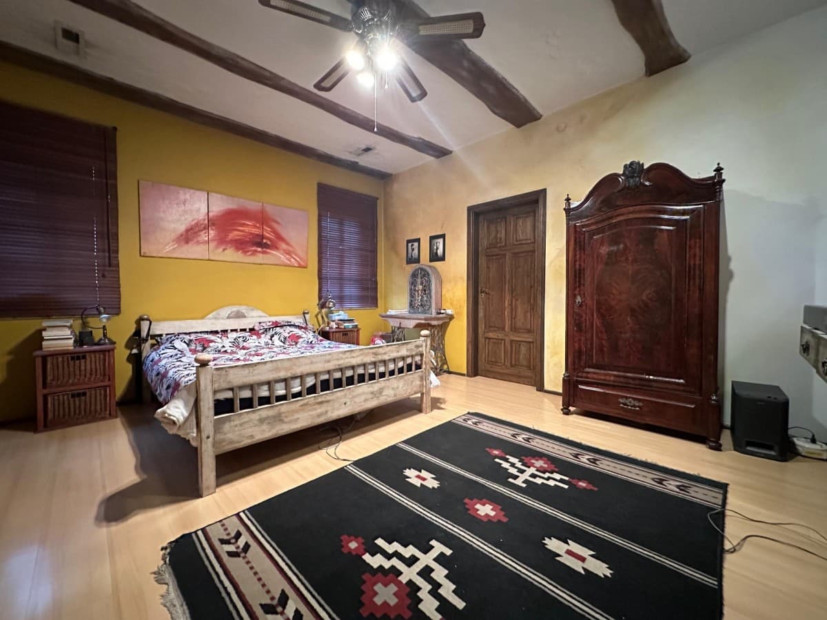 Wyjątkowy dom w stylu Santa Fe w Falenicy – 16