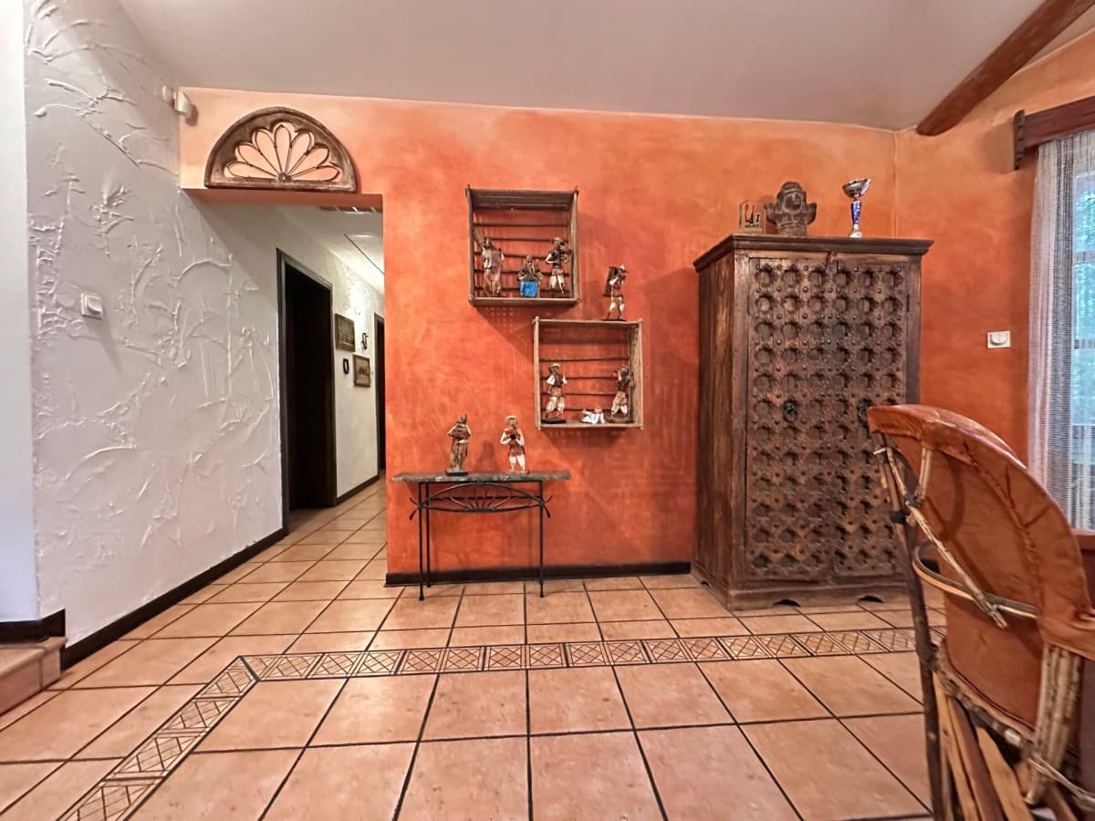 Wyjątkowy dom w stylu Santa Fe w Falenicy – 14