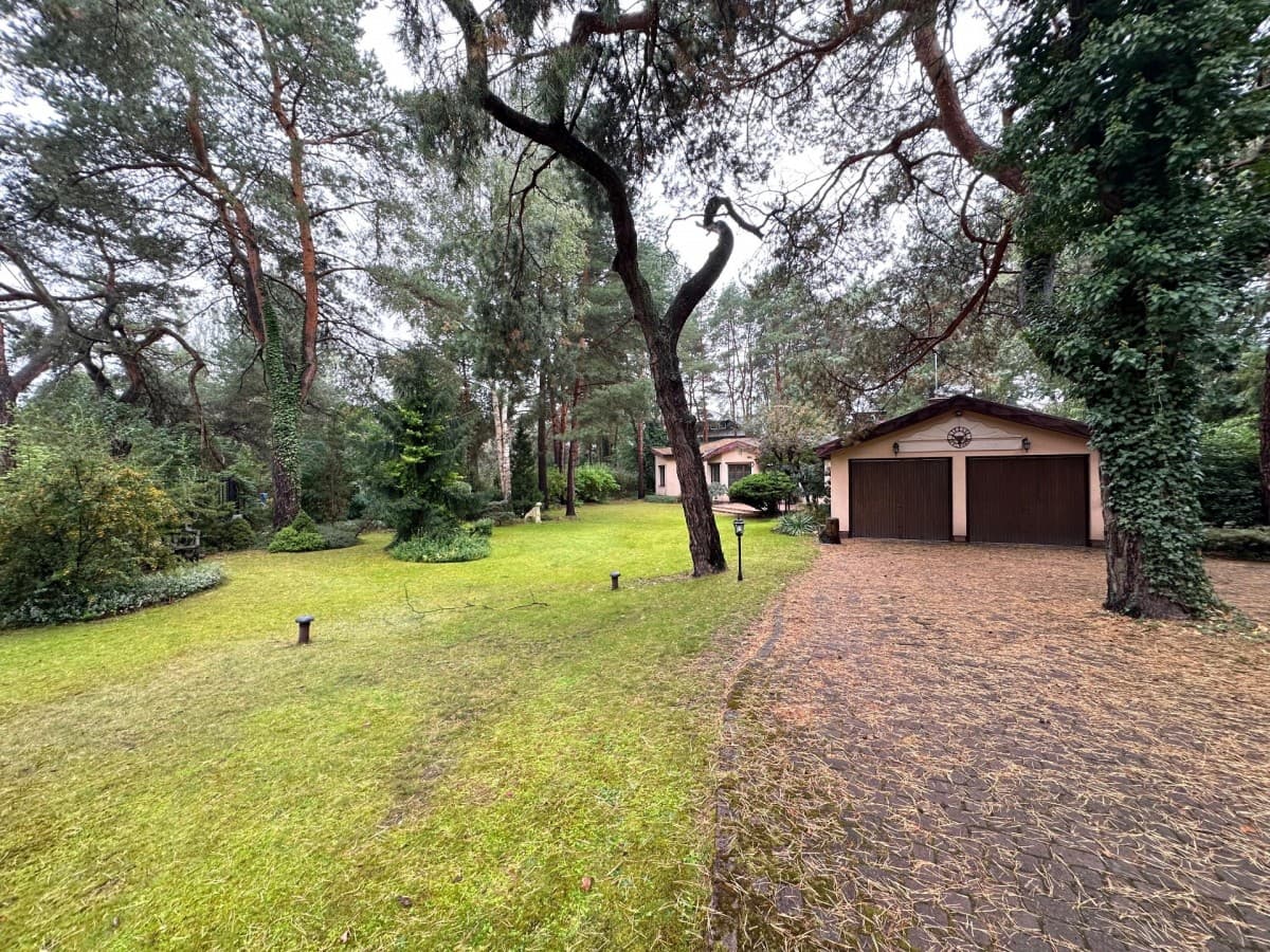 Wyjątkowy dom w stylu Santa Fe w Falenicy – 19