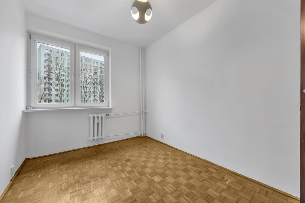 Czteropokojowe mieszkanie z balkonem z widokiem na park – 11