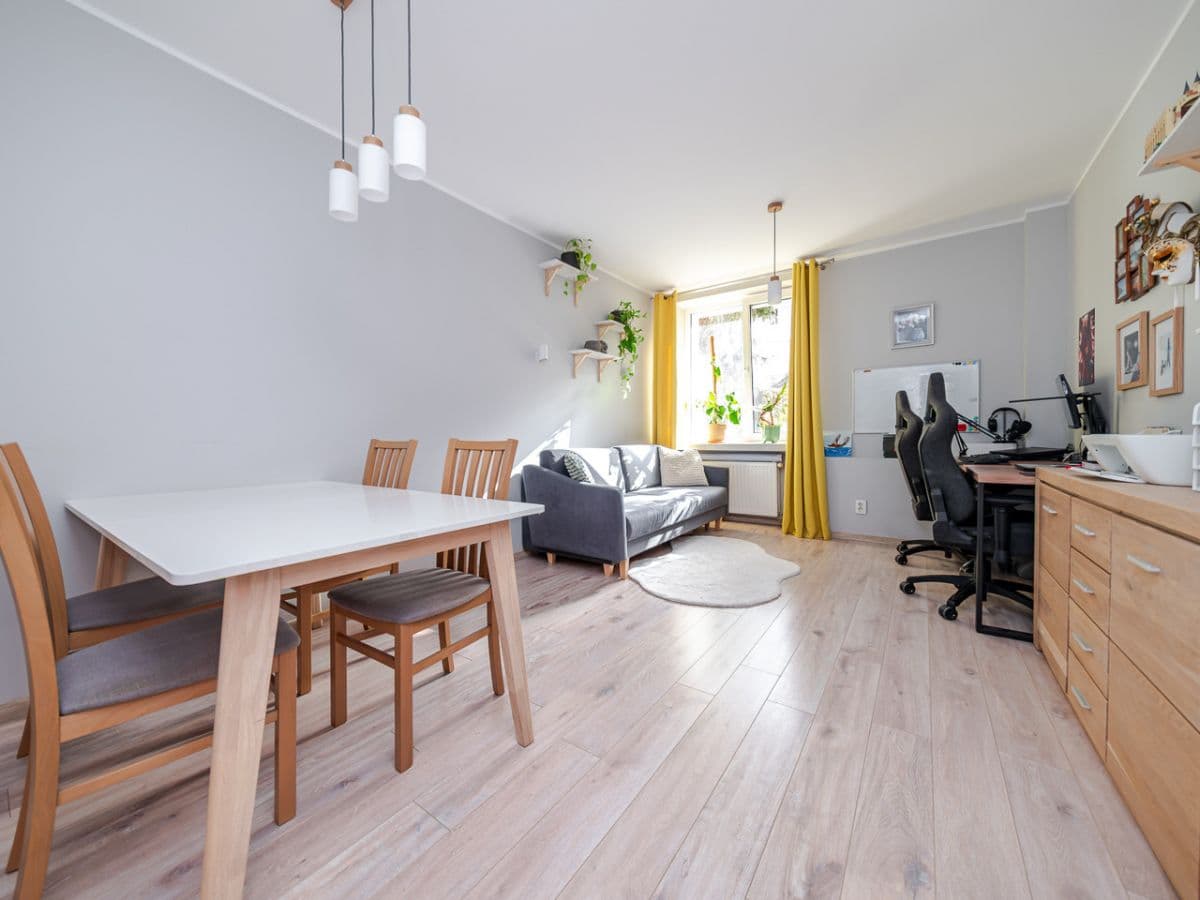 Dwupokojowe mieszkanie gotowe do wprowadzenia na cichej ulicy – 7