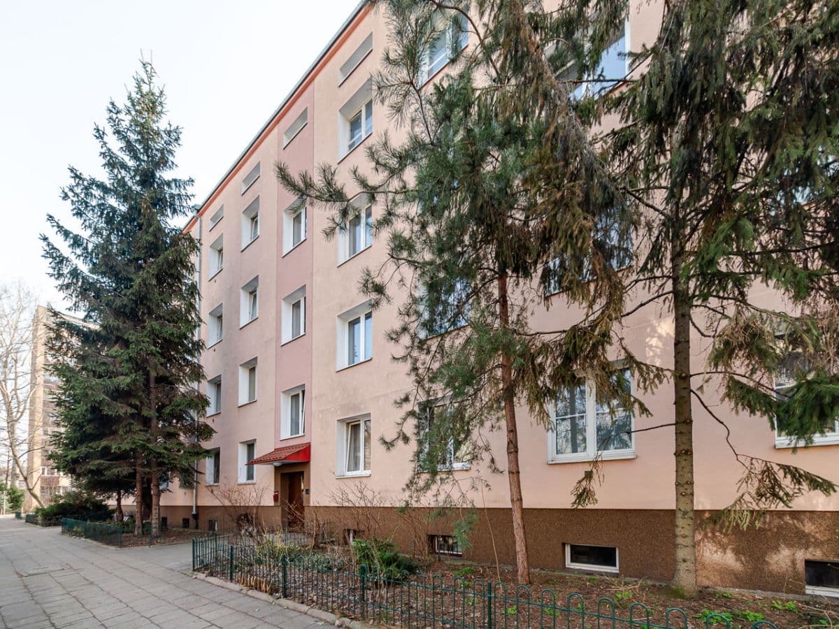 Dwupokojowe mieszkanie gotowe do wprowadzenia na cichej ulicy – 11