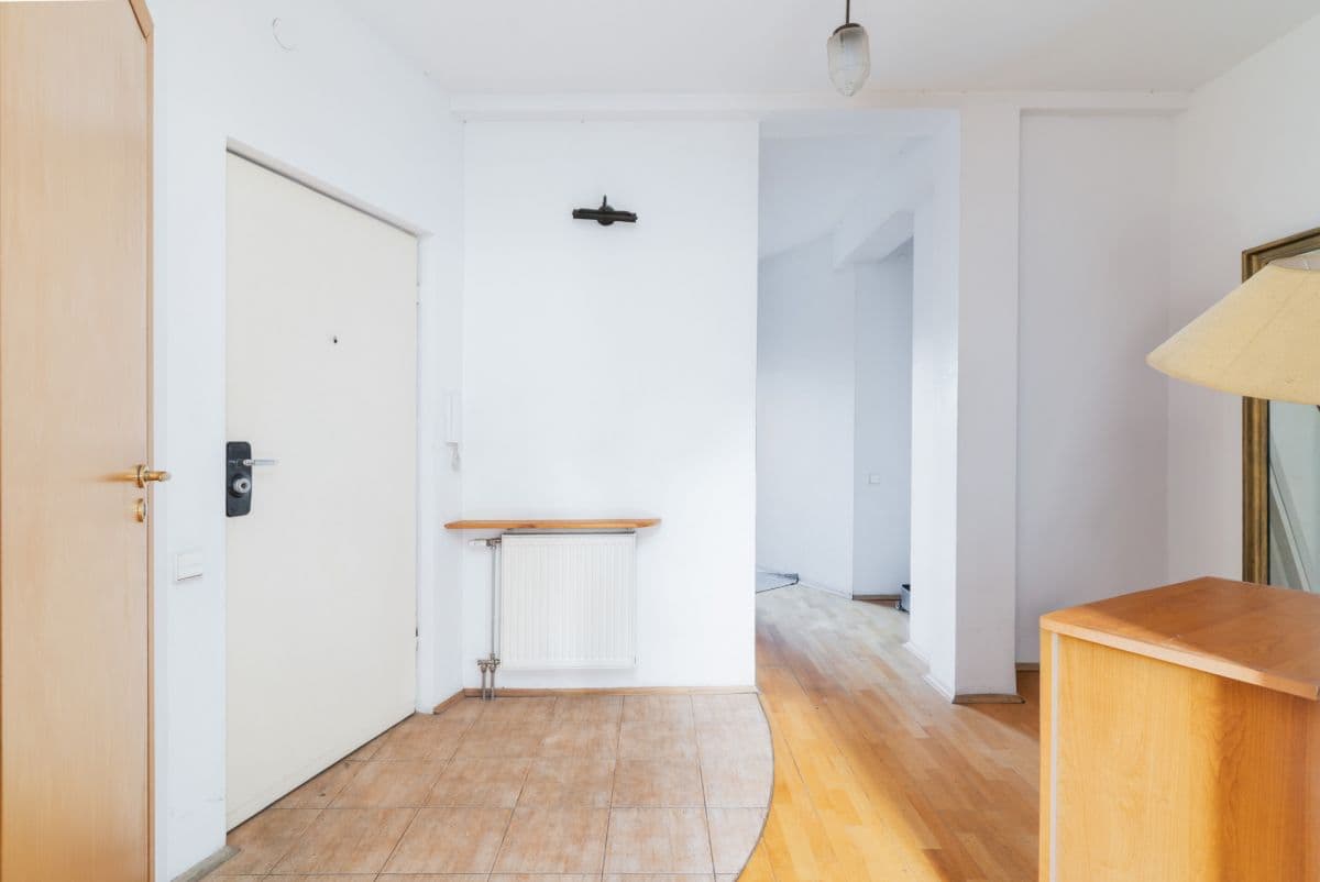 Przestronne mieszkanie 4-pokojowe z tarasem na Ochocie – 5