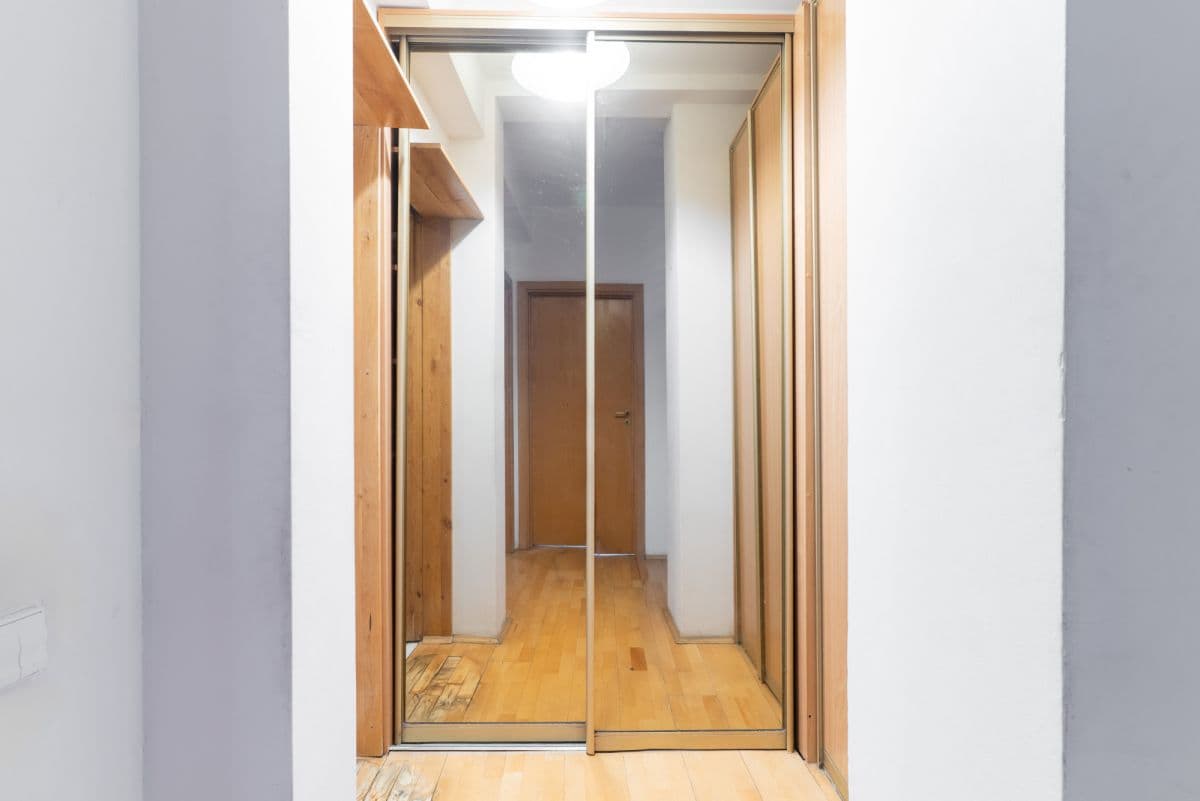 Przestronne mieszkanie 4-pokojowe z tarasem na Ochocie – 10