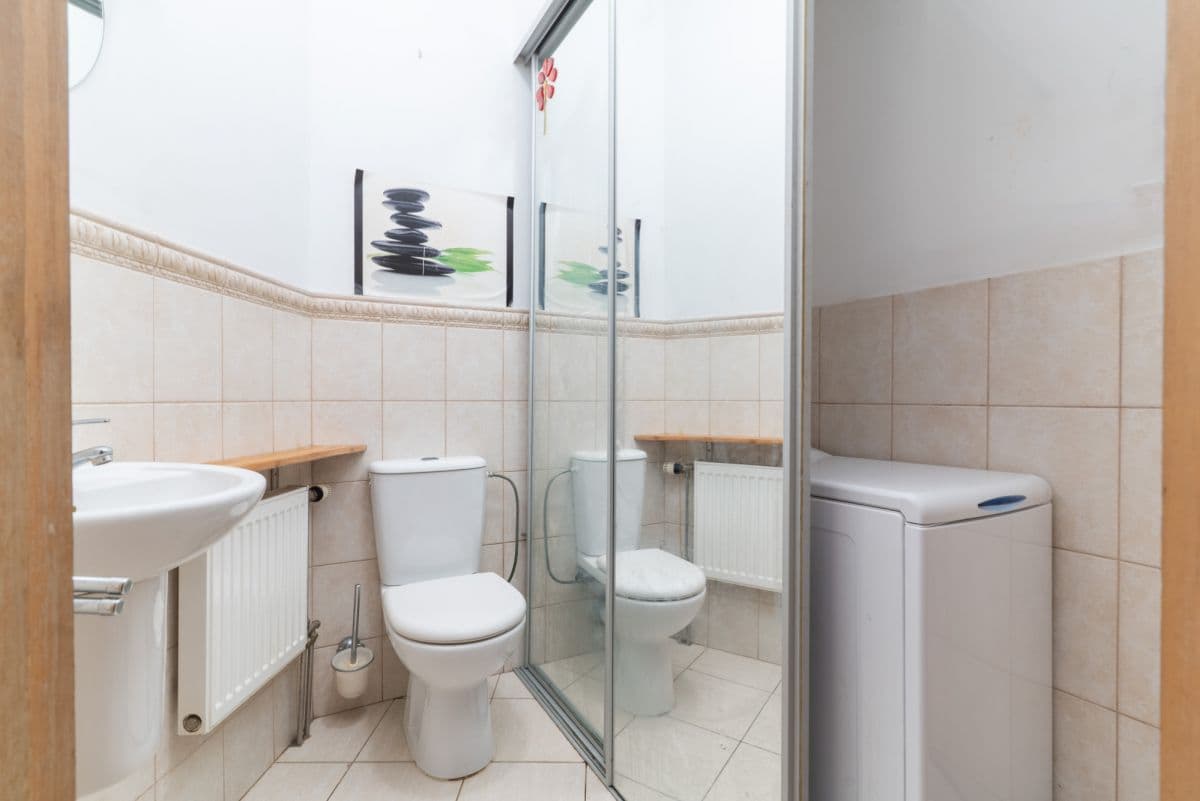 Przestronne mieszkanie 4-pokojowe z tarasem na Ochocie – 12