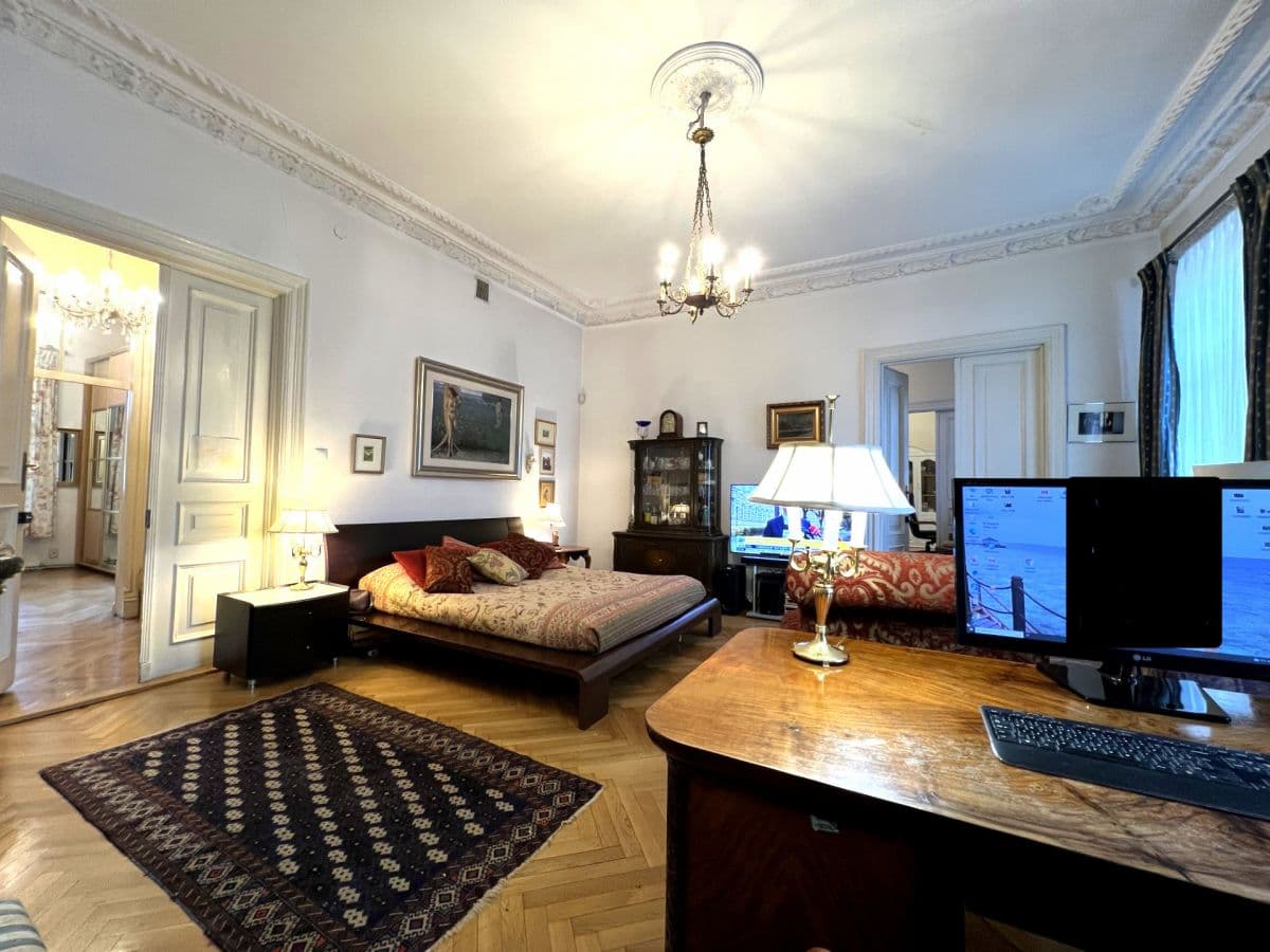 Zabytkowy apartament z nowoczesnymi udogodnieniami blisko metra – 2