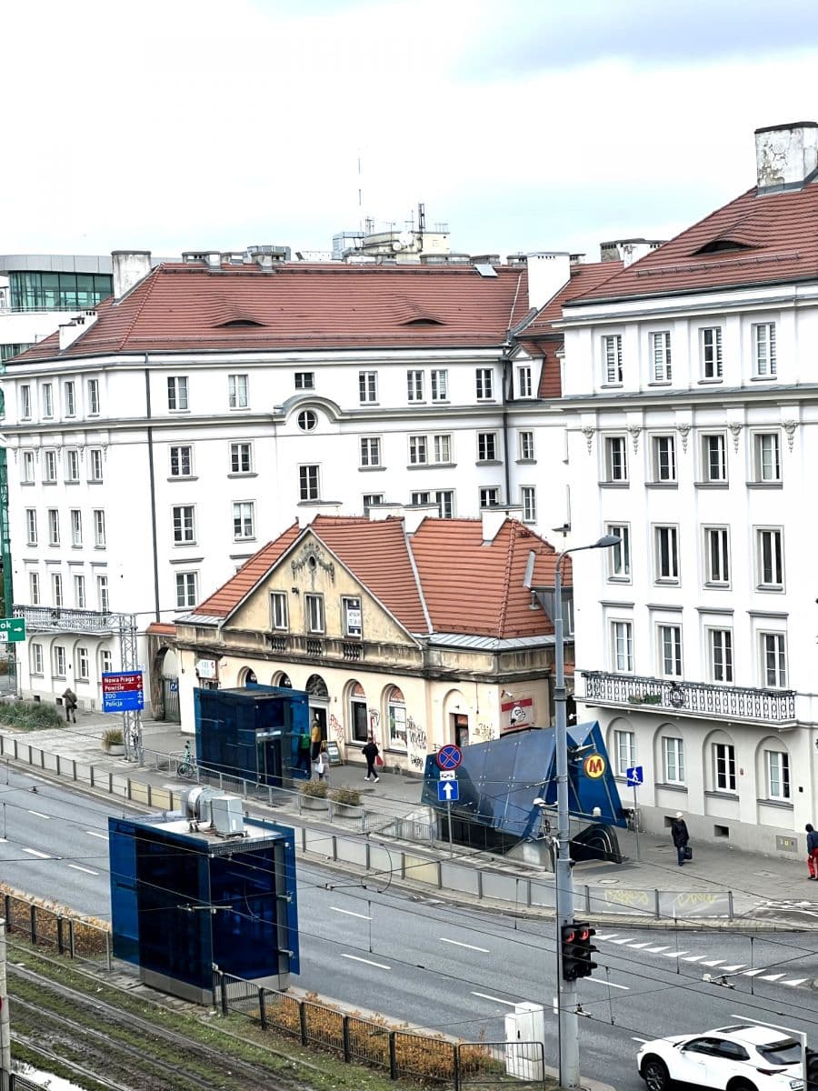 Zabytkowy apartament z nowoczesnymi udogodnieniami blisko metra – 15