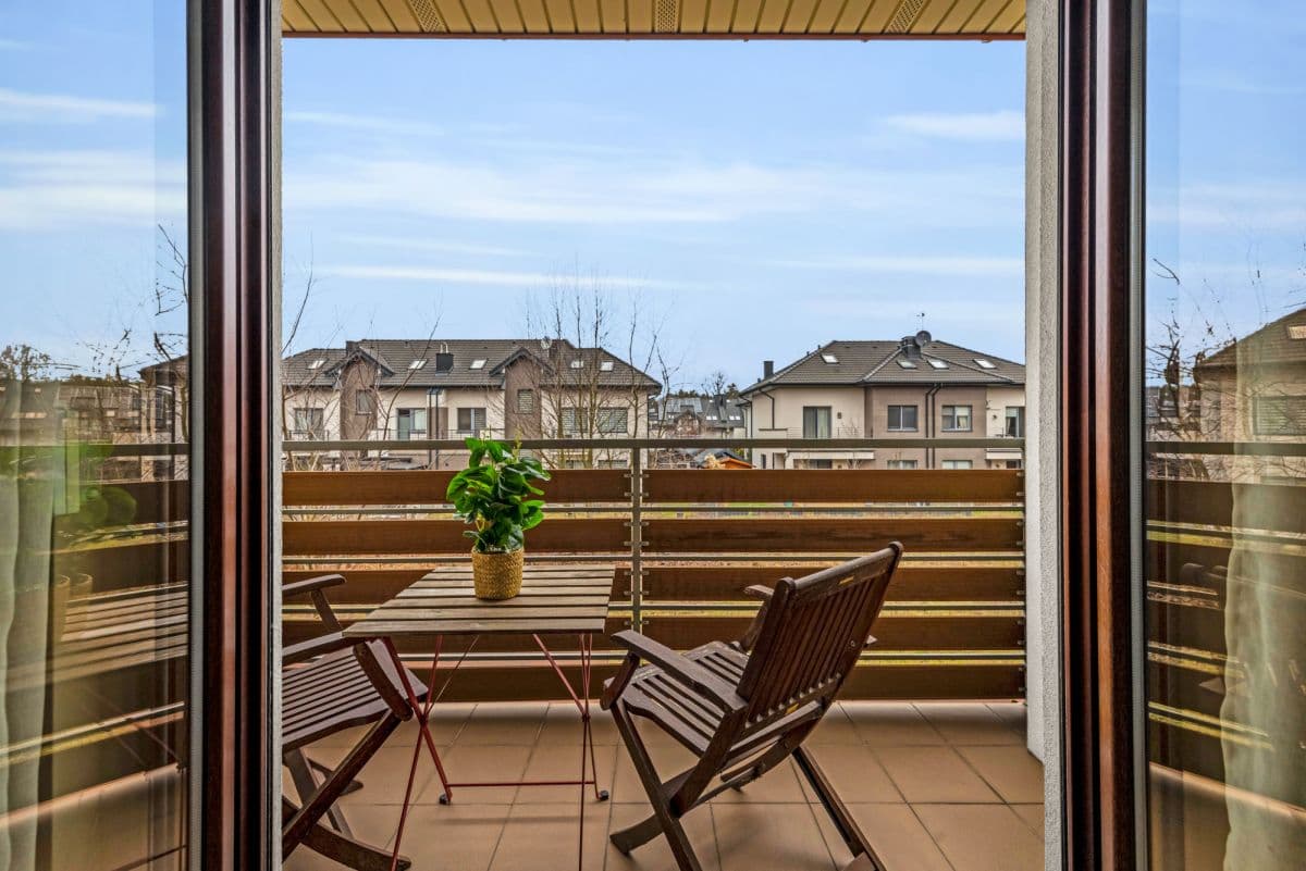 Urokliwy dom bliźniak w spokojnej dzielnicy Wawer – 12