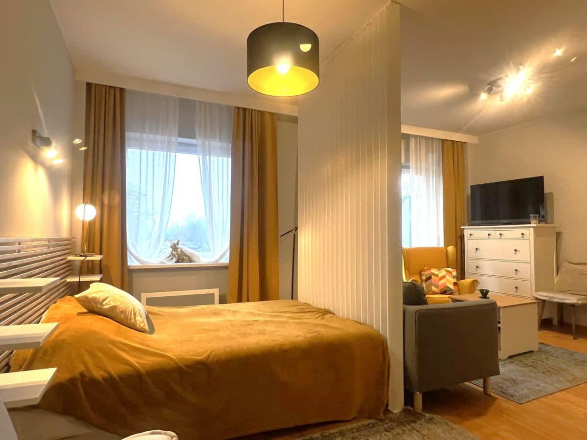 Stylowa kawalerka 36 m² z widokiem na park – 1