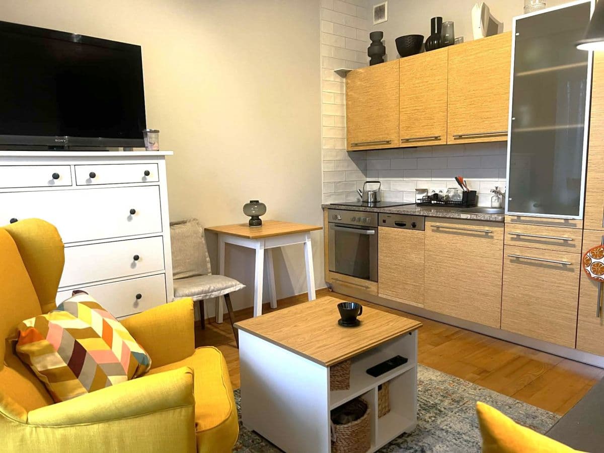 Stylowa kawalerka 36 m² z widokiem na park – 5