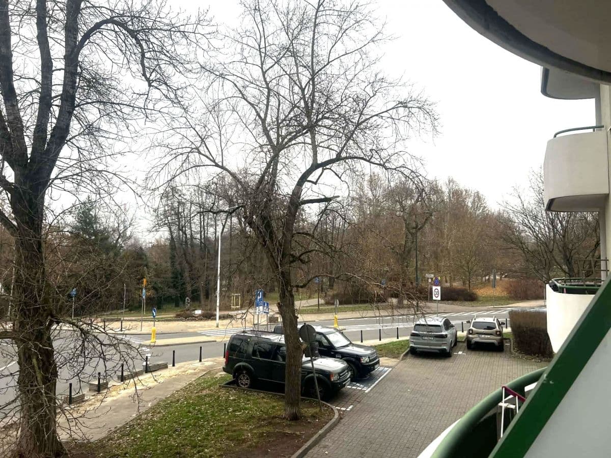 Stylowa kawalerka 36 m² z widokiem na park – 12