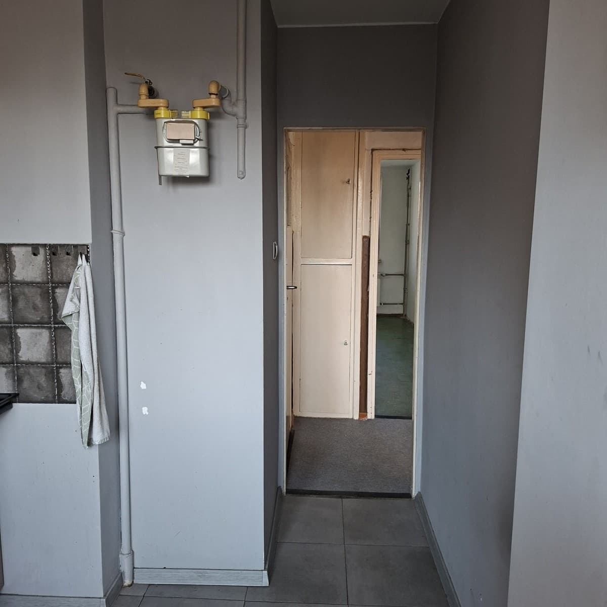 Mieszkanie dwupokojowe blisko Uniwersytetu Medycznego – 11