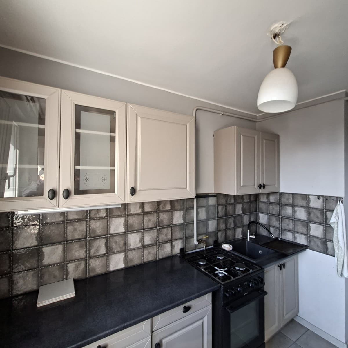 Mieszkanie dwupokojowe blisko Uniwersytetu Medycznego – 13