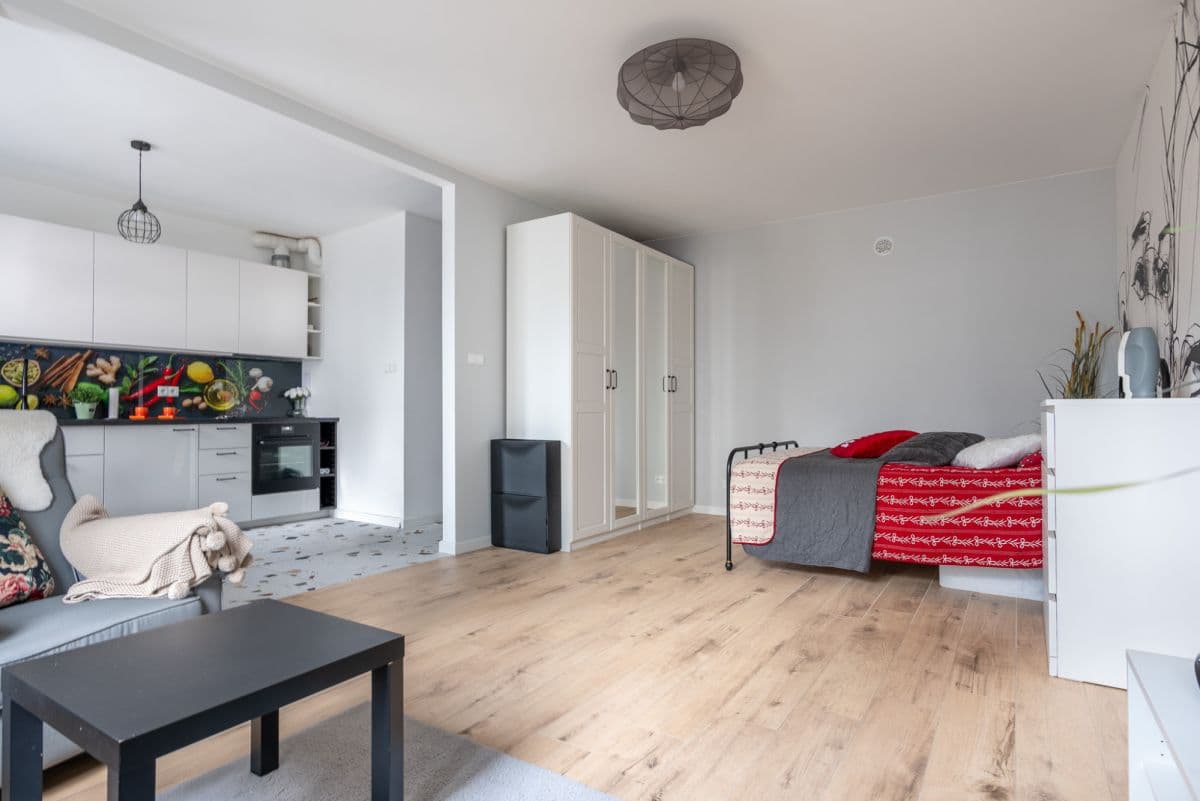 Stylowe mieszkanie przy Pałacu Kultury – 8