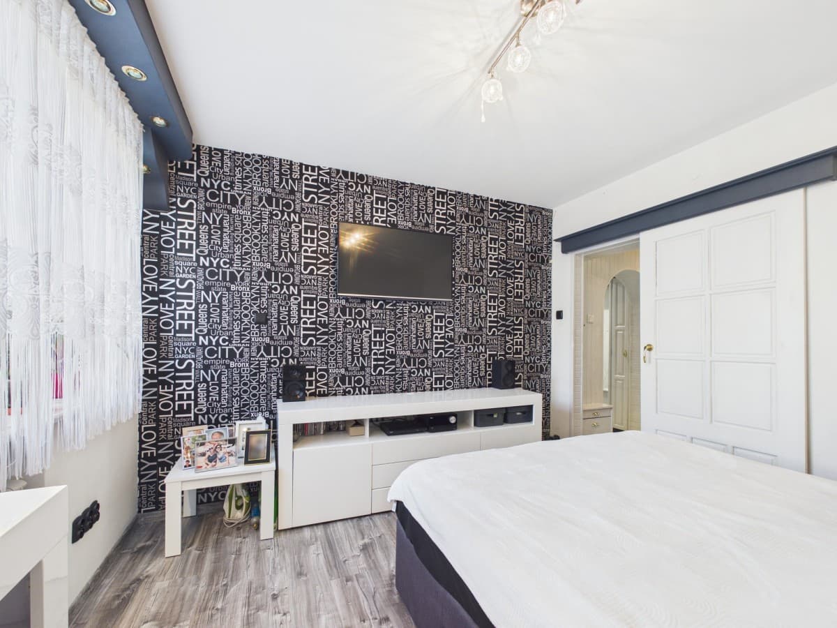 Funkcjonalne mieszkanie 2-pokojowe z dużym balkonem – 18