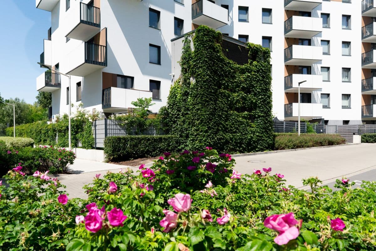 Nowoczesne 3-pokojowe mieszkanie z garażem w Fort Wola – 4