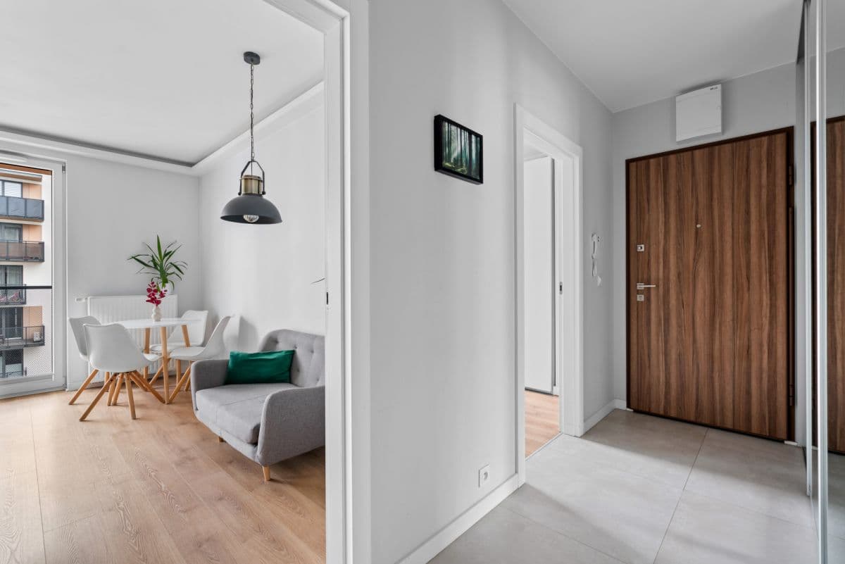 Nowoczesne 3-pokojowe mieszkanie z garażem w Fort Wola – 14