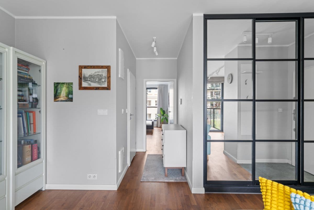 Dwupokojowe mieszkanie w Woli/Sródmieściu z loggią – 12