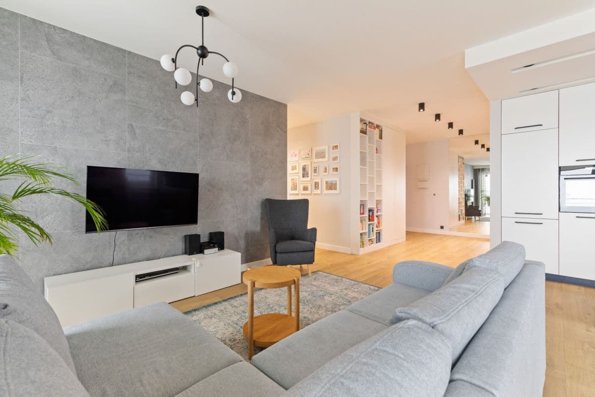 Przestronny apartament z panoramicznym widokiem na miasto – 2