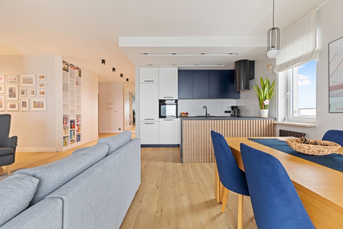 Przestronny apartament z panoramicznym widokiem na miasto – 3