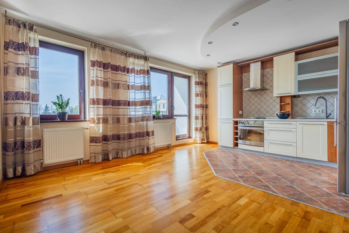 Dwupoziomowe mieszkanie gotowe do zamieszkania, Piaseczno – 2