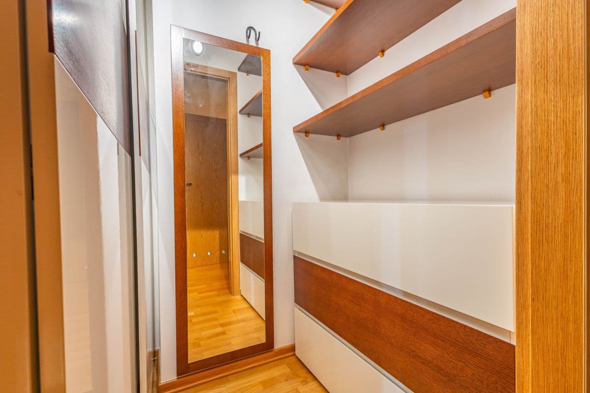 Dwupoziomowe mieszkanie gotowe do zamieszkania, Piaseczno – 10