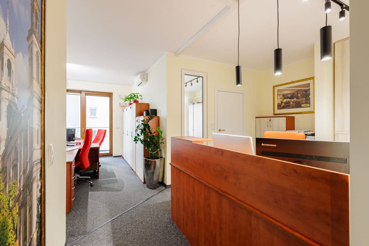 Funkcjonalny lokal biurowy w sercu Warszawy – 7