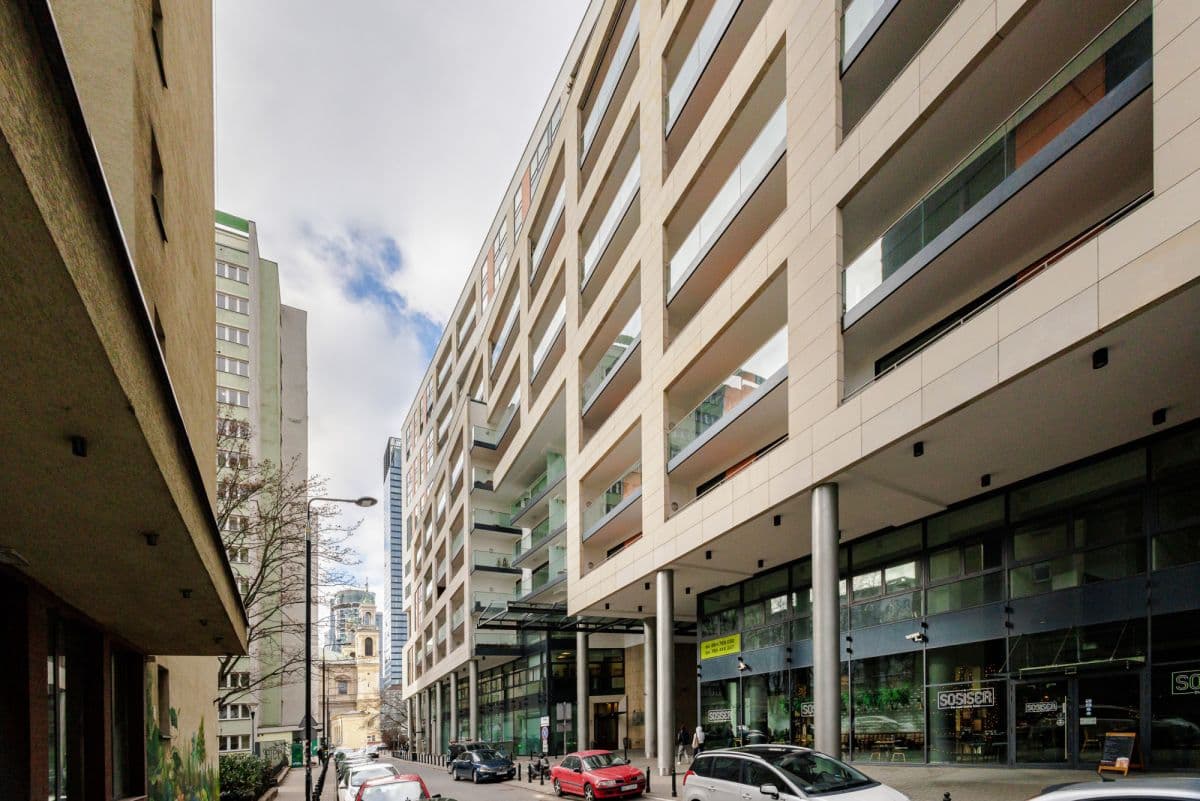 Funkcjonalny lokal biurowy w sercu Warszawy – 12