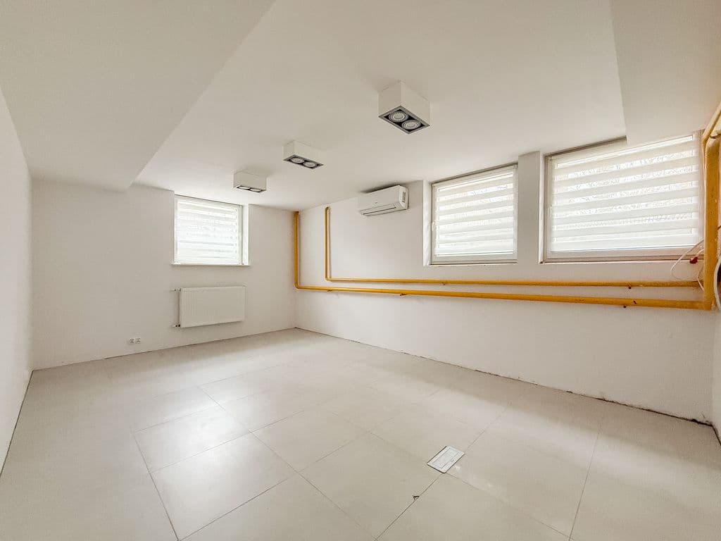 Wyremontowany lokal użytkowy w Wawrze, gotowy do odbioru – 2